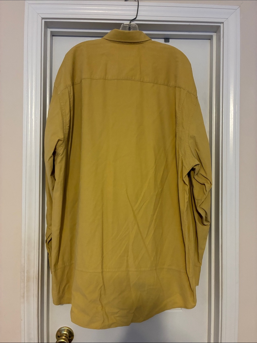 Cutter & Buck Men's 2XT Long Sleeve Button-Down Shirt in Mustard Yellow - Picture 2 of 3